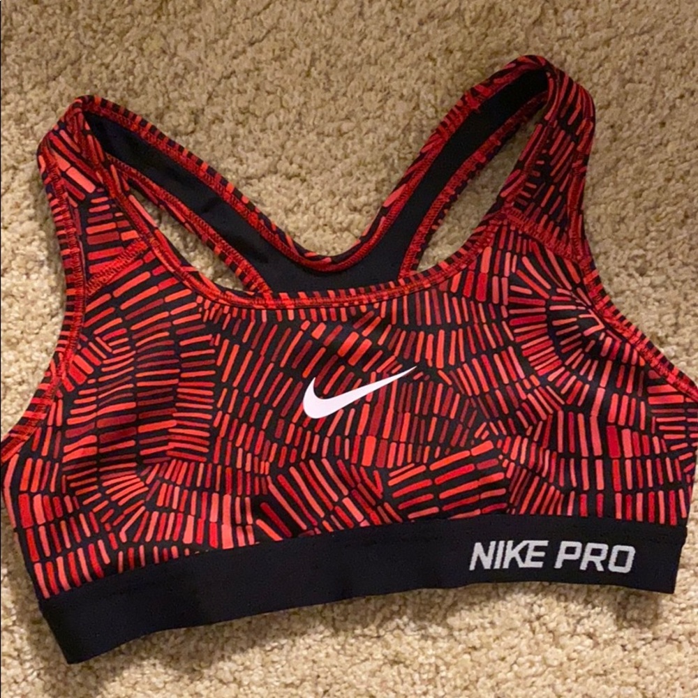 Nike Pro sports bra